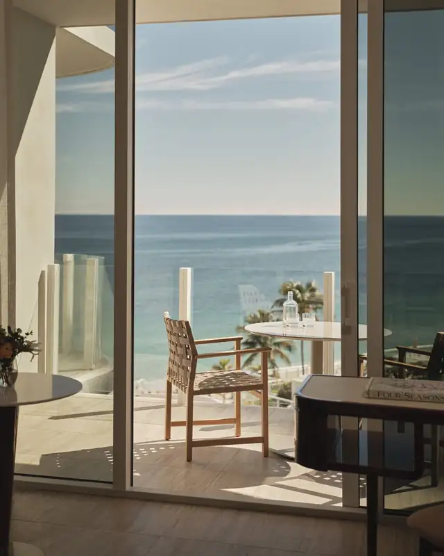 Four Seasons Fort Lauderdale a Fort Lauderdale, facciata dell'hotel fronte spiaggia
