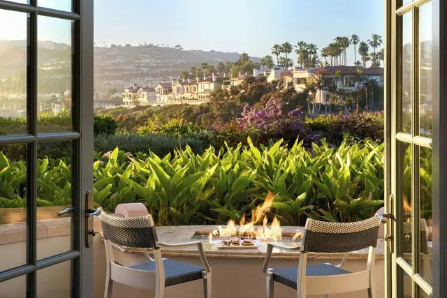 Ritz-Carlton Laguna Niguel a Dana Point, veduta generale del resort sulla costa